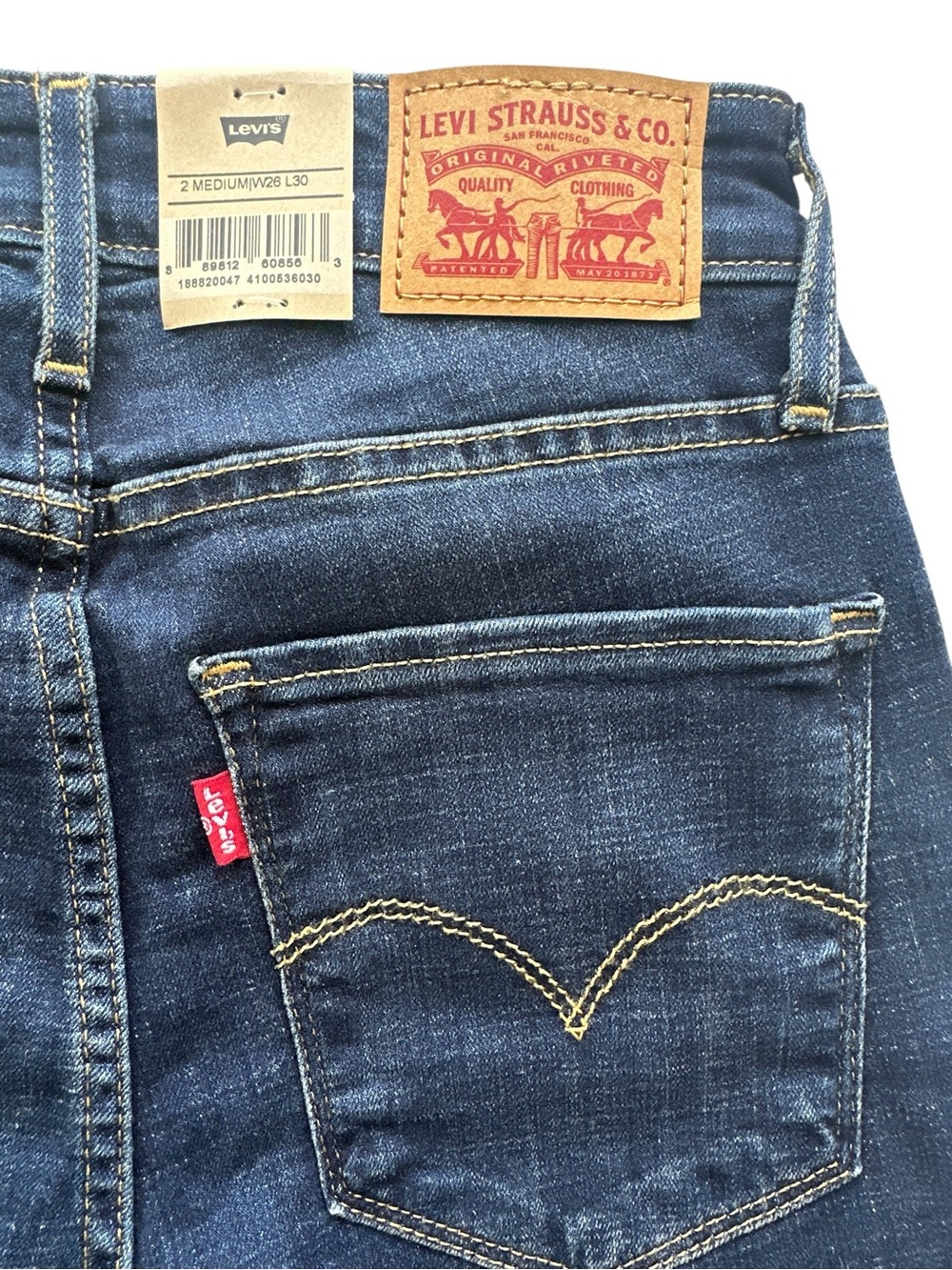 NWT Levi's 721 High Rise Skinny Jeans Women's Size 26 x 30 Dark Wash